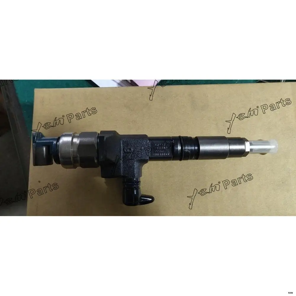 Original High Quality Fuel Injector Assy 1J770-53051 For Kubota V3307