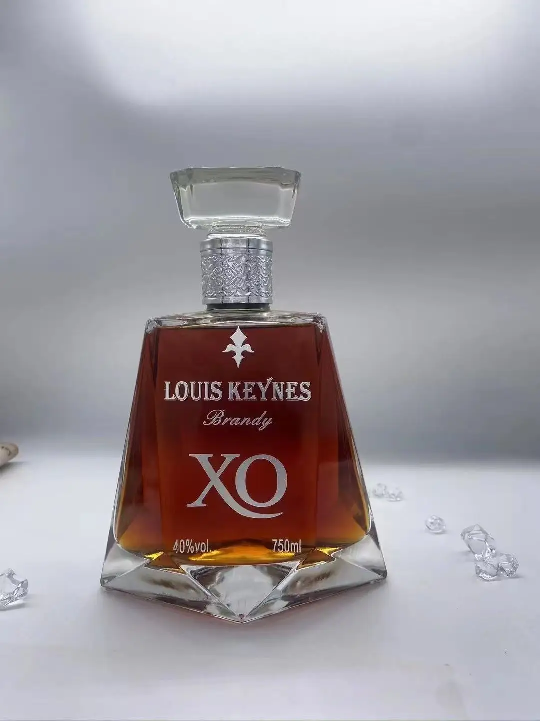 Louis Keynes Xiake Legend Yüksek Kaliteli Damıtılmış Brendi