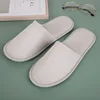 Pantofole in tessuto grigio chiaro - Suola antiscivolo da 6 mm - Taglie 38-44