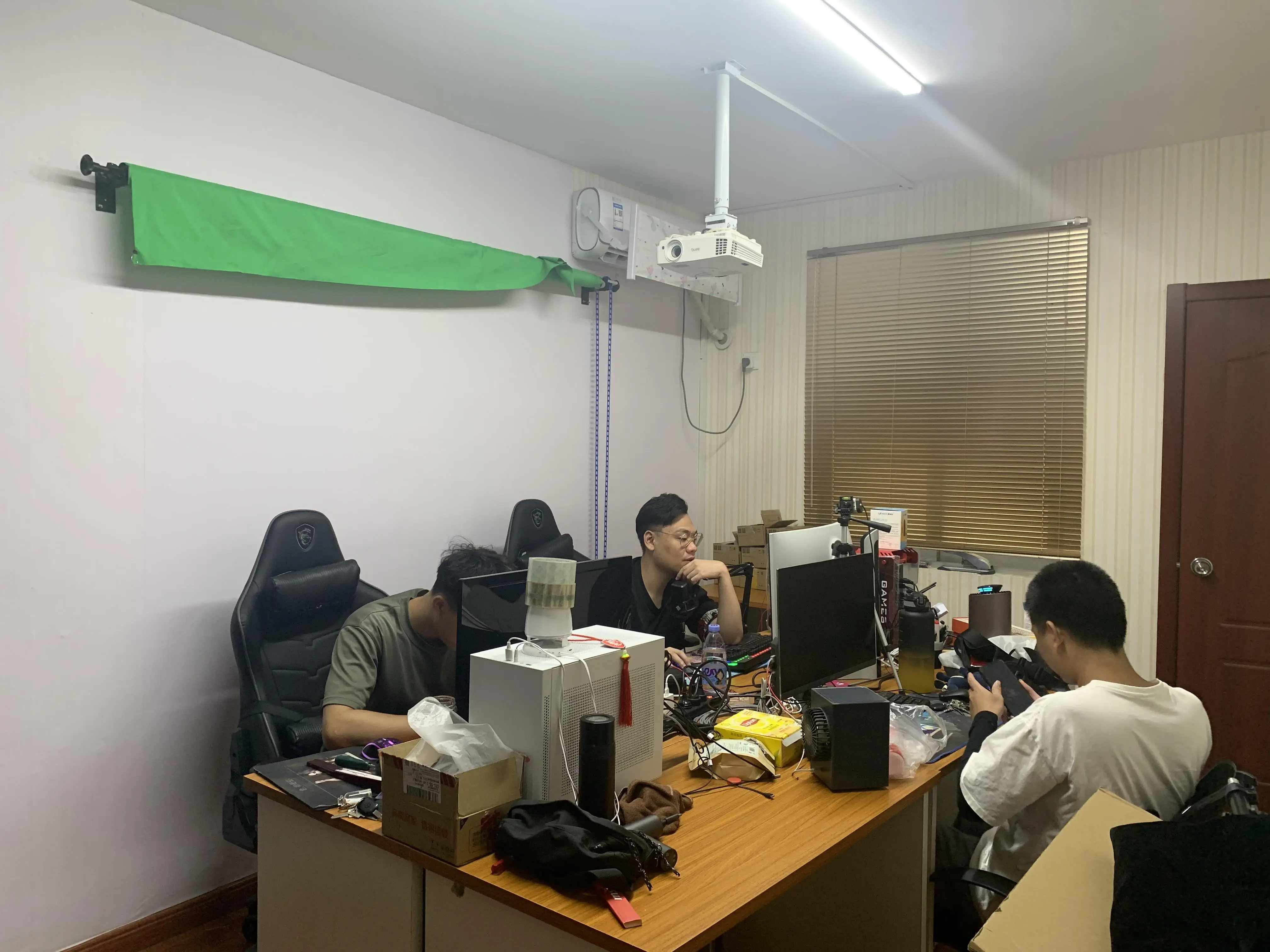 Fujian Shijifeng Information Technology Co., Ltd. 2
