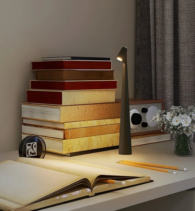 Led Table Lamp 3Levels Dimmable Wireless Led Desk Lamp Touch Night Light USB Rechargeable Touch Lamp for Room Study Office Bars