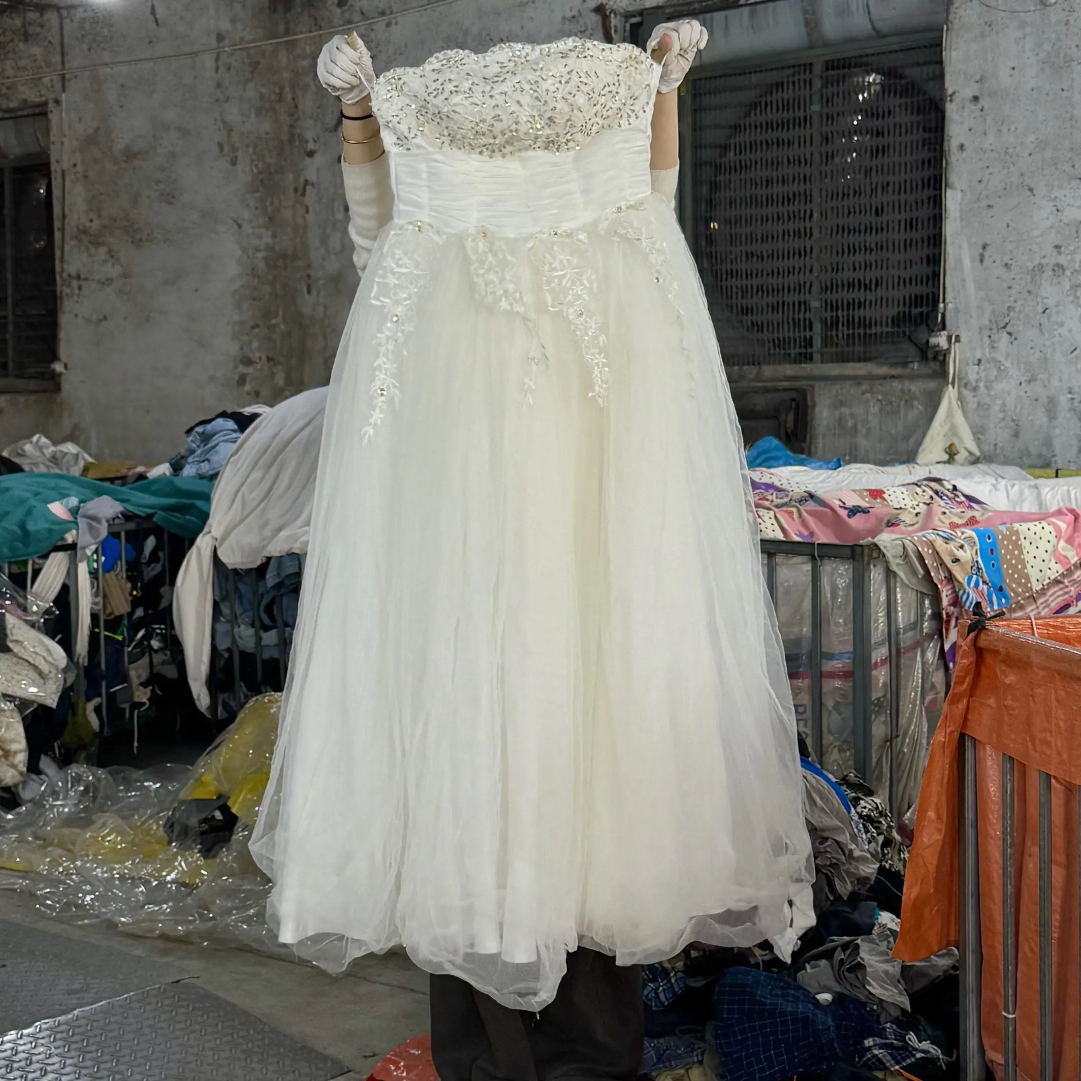 Second Hand Bride Dresses Mermaid White Wedding Dress Wedding Gown Women's Dresses Wedding Dresses Used Clothes Bale Second Hand Bride Dresses Mermaid White Wedding Dress Wedding Gown Women's Dresses Wedding Dresses Used Clothes Bale