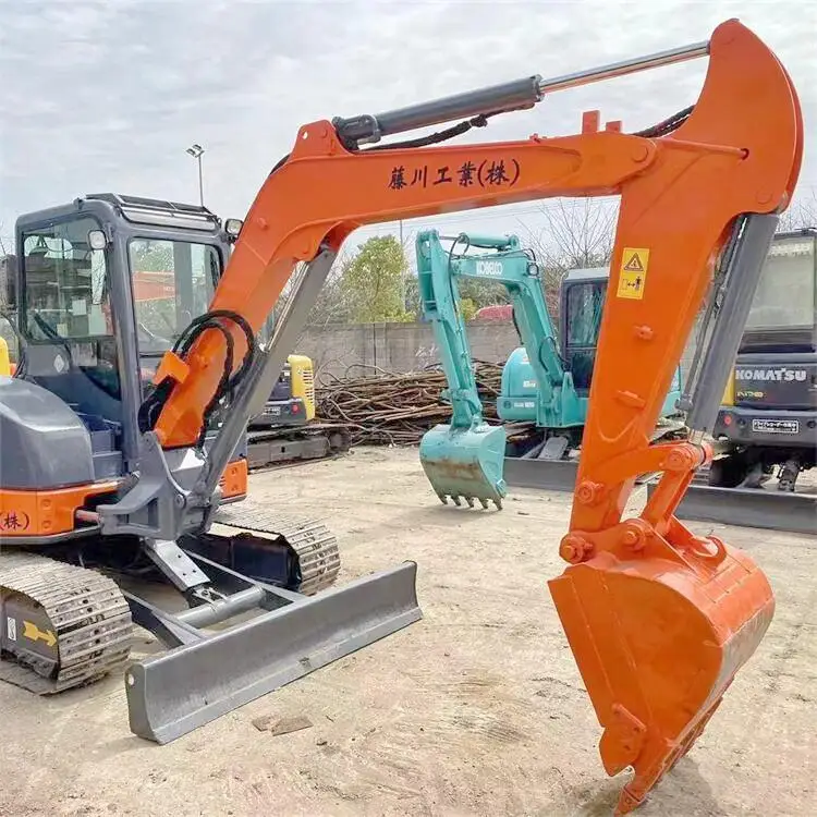 Used Hitachi ZX50 Mini Excavator with 5 Ton Operating Weight 2021 Year Model and 2001-4000 Working Hours