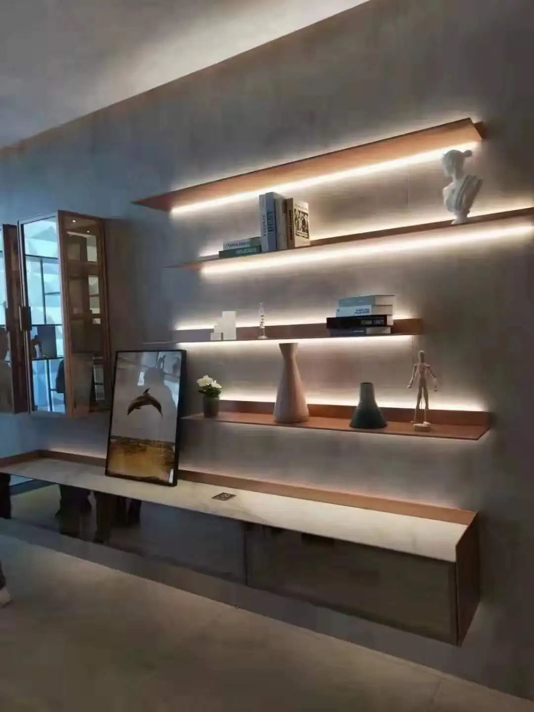 2025 Sample LED Book Display Shelf Aluminum Profiles Living Room Bad Room Shop Display Rack OEM Custom