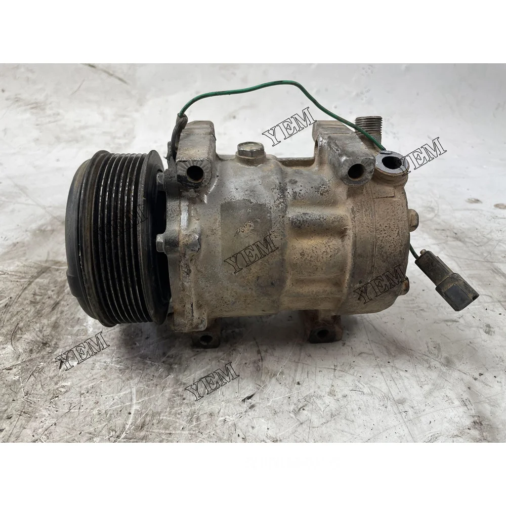 D934T Used Air Conditioner Compressors 10115771 for Liebherr Engine Parts 3