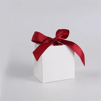 High Quality Small White Square Paper Folding Gift Box with Ribbon Bow Hot Sale Party Decorations