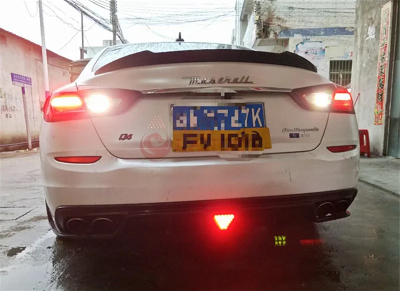 Difusor Traseiro para Maserati Quattroporte foto 6