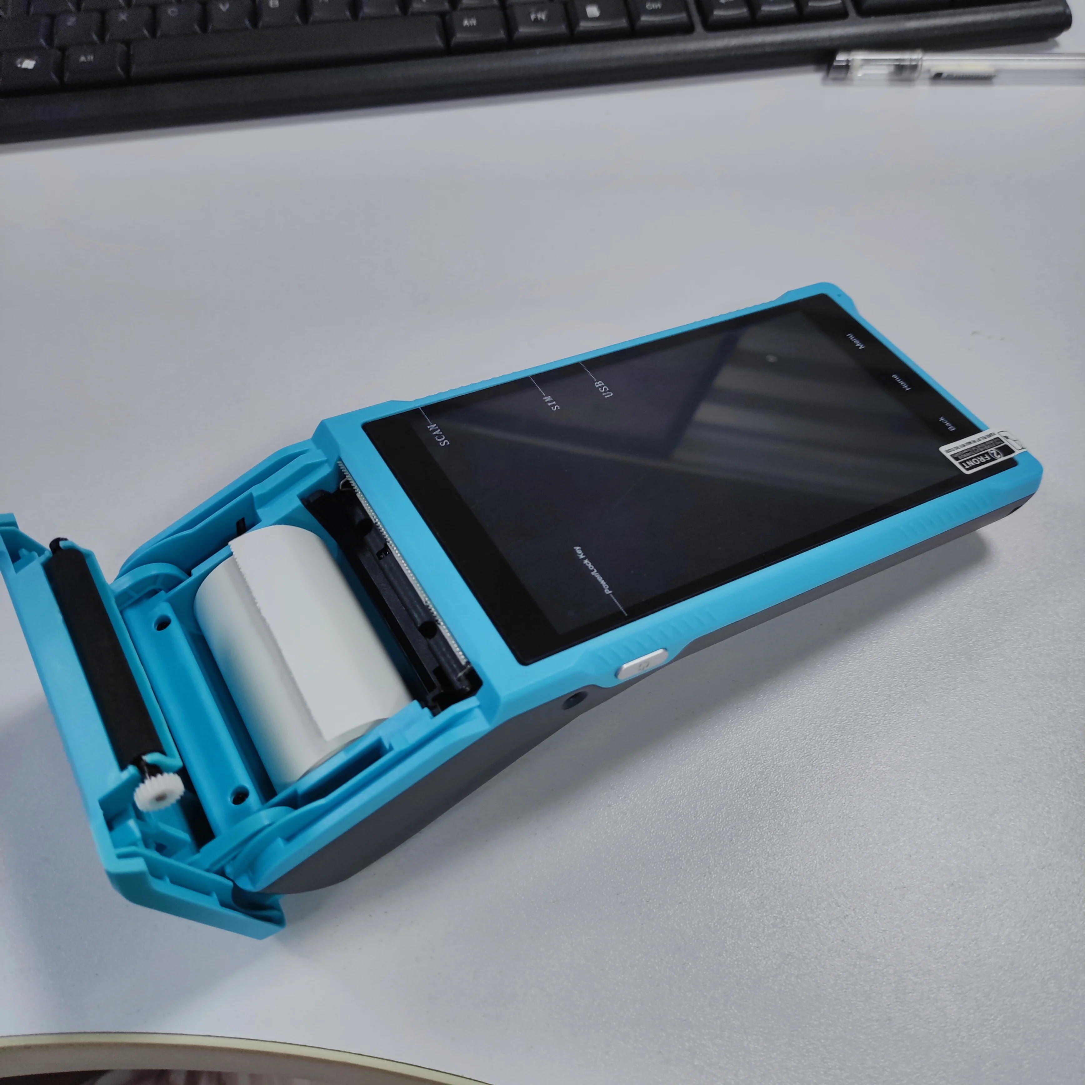 Portable Wireless POS with SIM Slot 4G POS Android 11 OS With QR Code Scanner