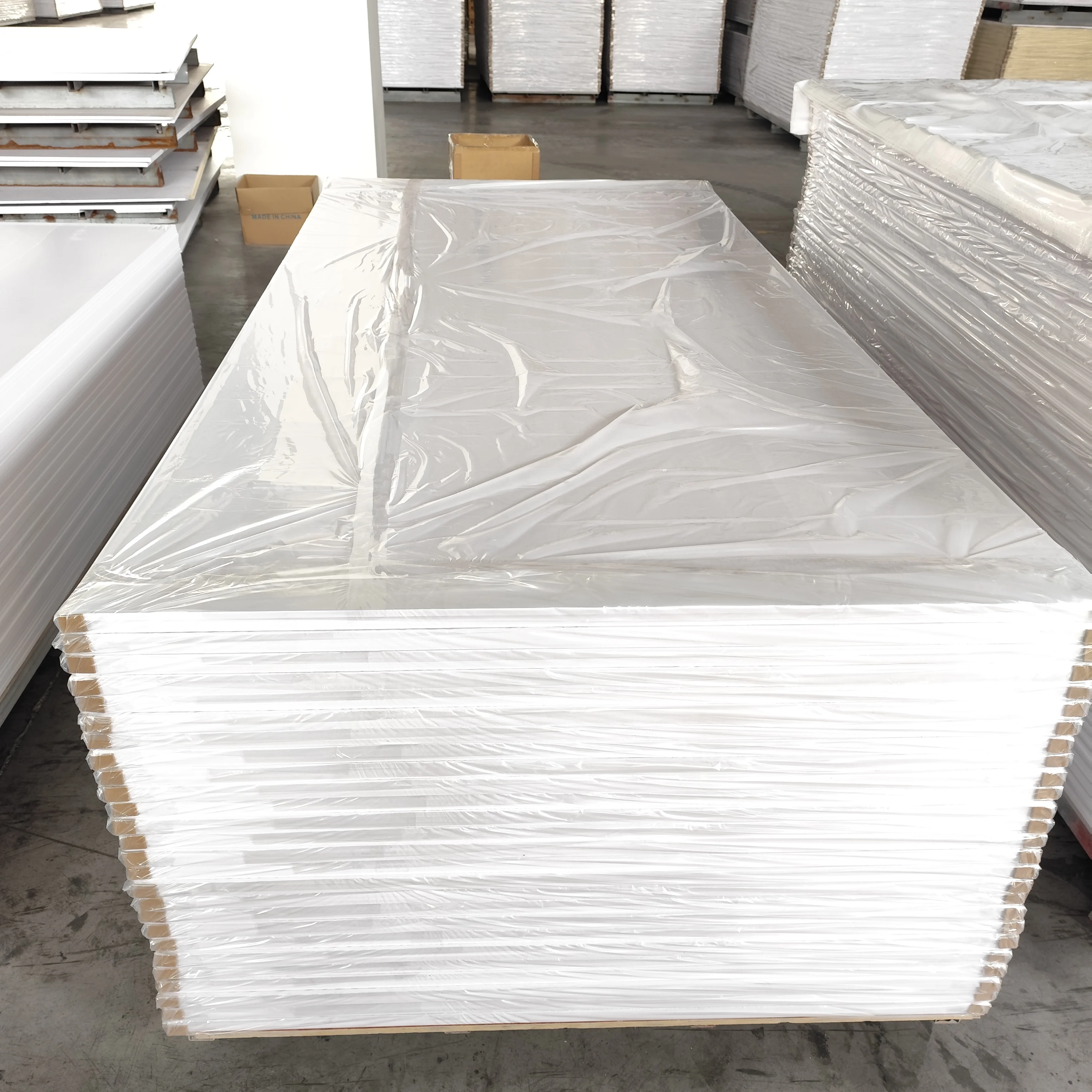 Premium High Strength Lightweight Waterproof Fire Resistant Anti-Insect Smooth PVC Foam Board Ceiling Boards Cabinets Cutting