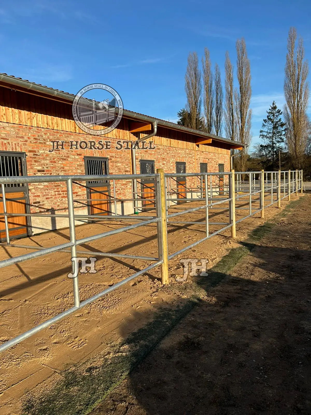 Stalle à chevaux Équipement équestre Écurie à chevaux Porte hollandaise  galvanisée d'occasion populaire Porte de paddock robuste