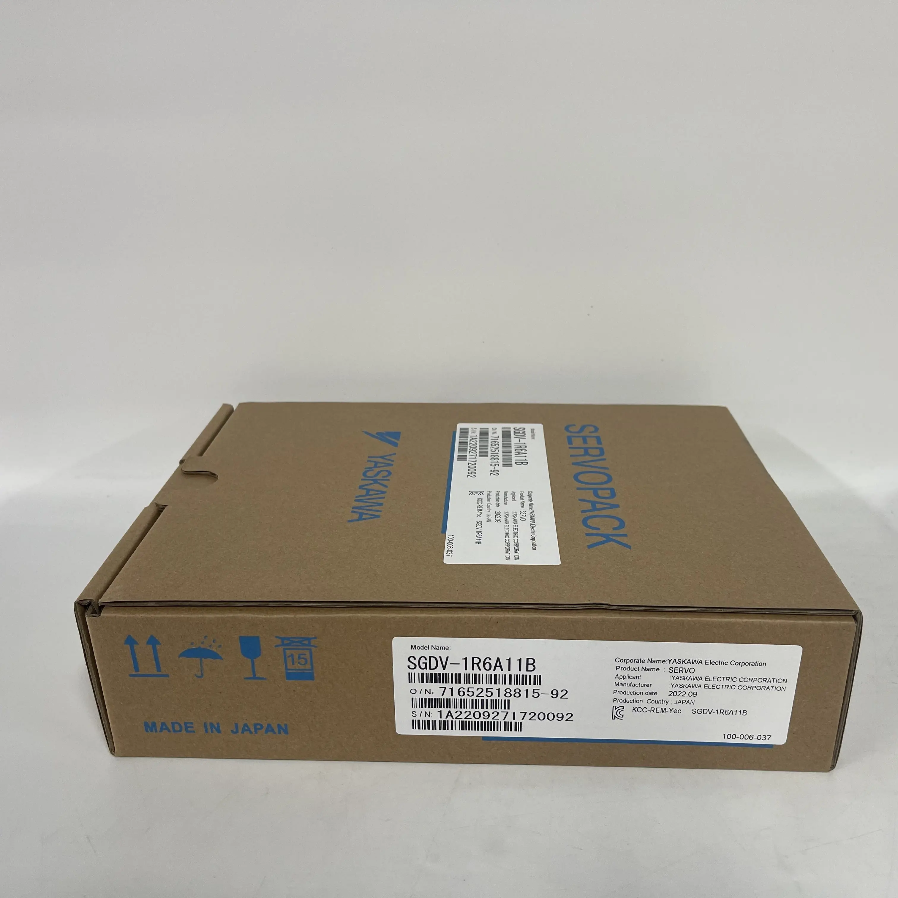 Yaskawa AC Servo Driver SERVOPACK SGDV-1R6A11B