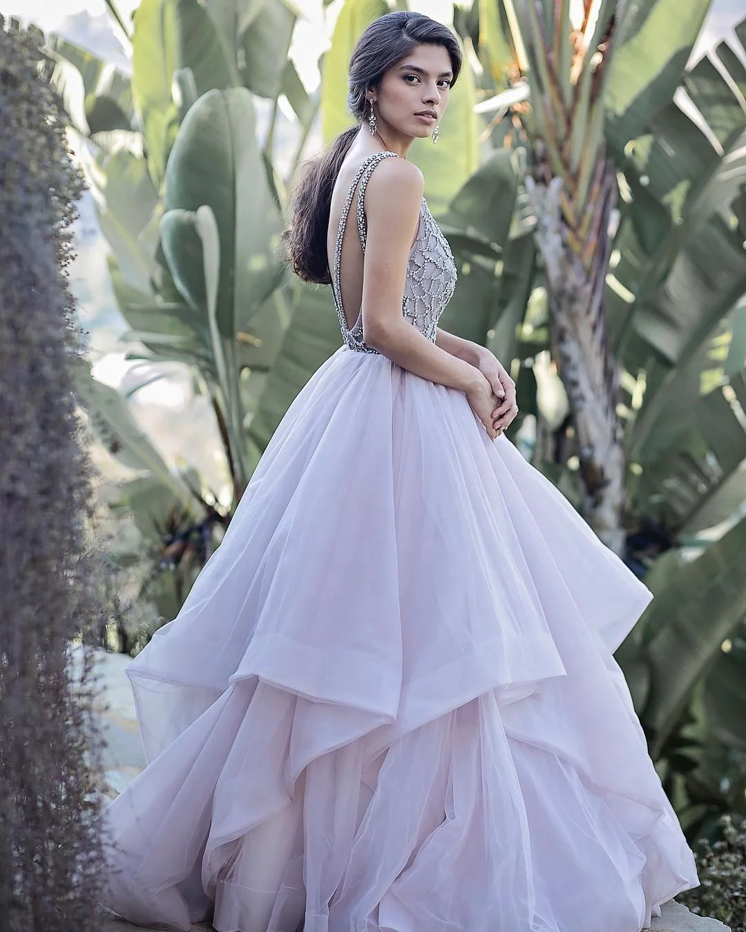 PWD-H1011 Real Sample Beaded Crystal Bridal Wedding Party Gowns Colorful  Luxury Ball Gown Wedding Dresses