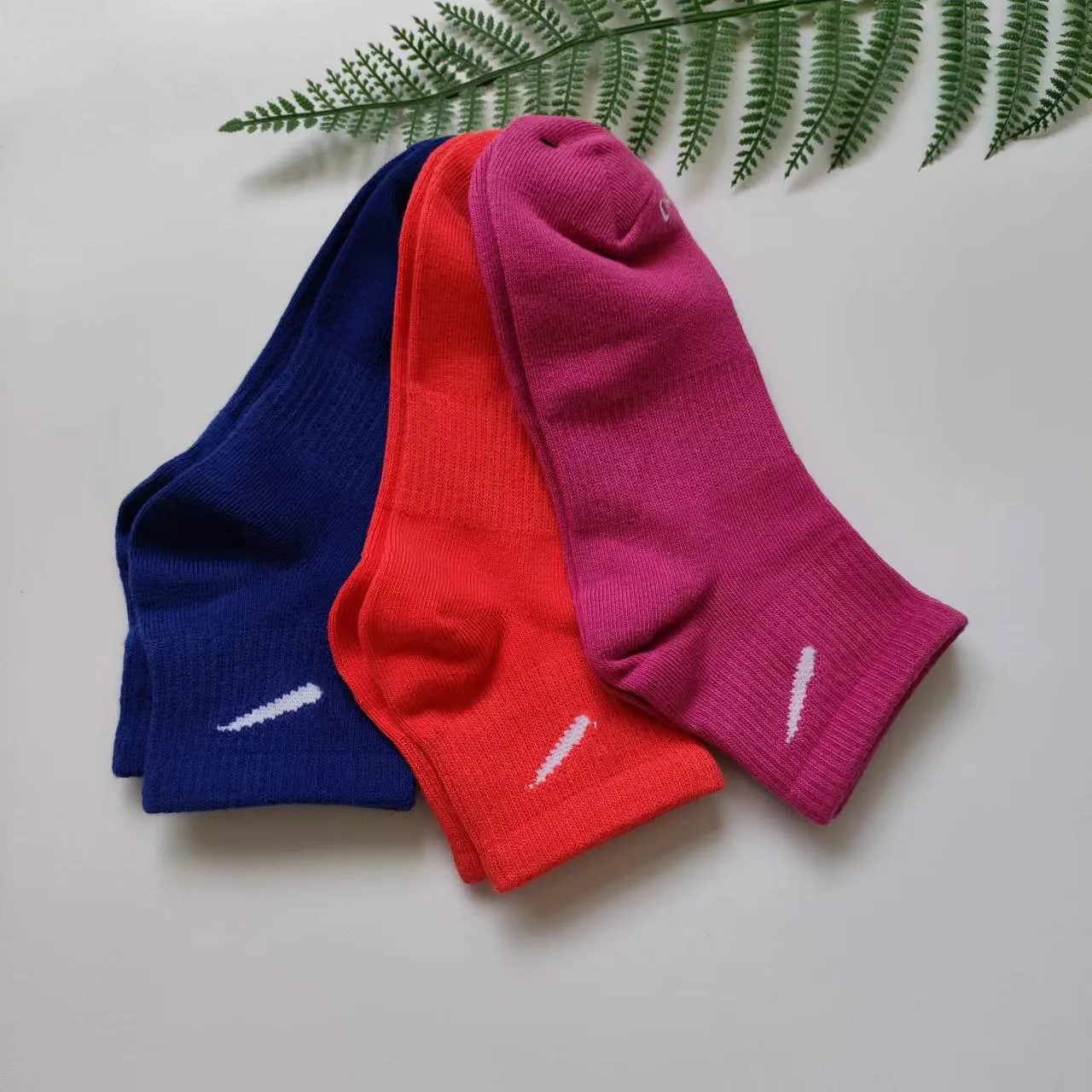 2023 Wholesales Big Size Logo Socks High Quality Sport Color Socks