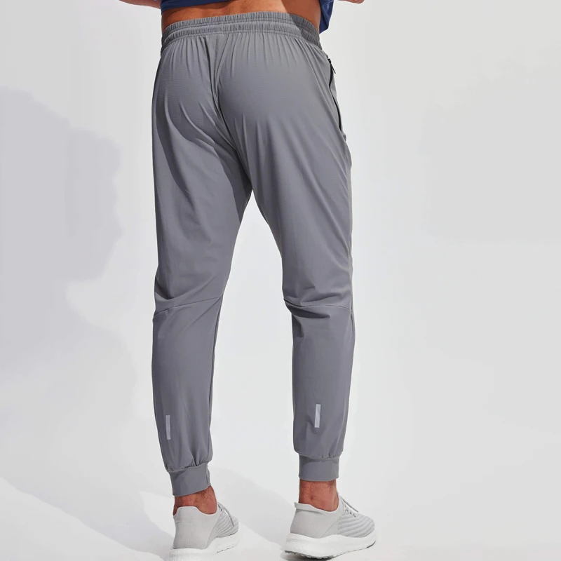 77% Nylon 23% Spandex Men's Cooling Dry Performance Joggers