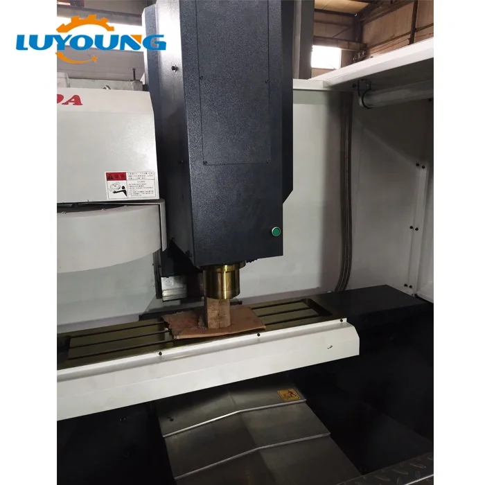 Vmc 420 High Precision Vertical Small Vmc Machine Cnc Center Machine