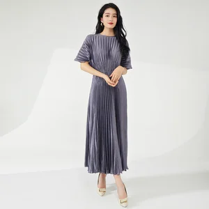 Summer New Women's Mid-Length Dress Fashionable Elastic Pleated Design With Short Sleeves Casual Woven Fabric Dress
