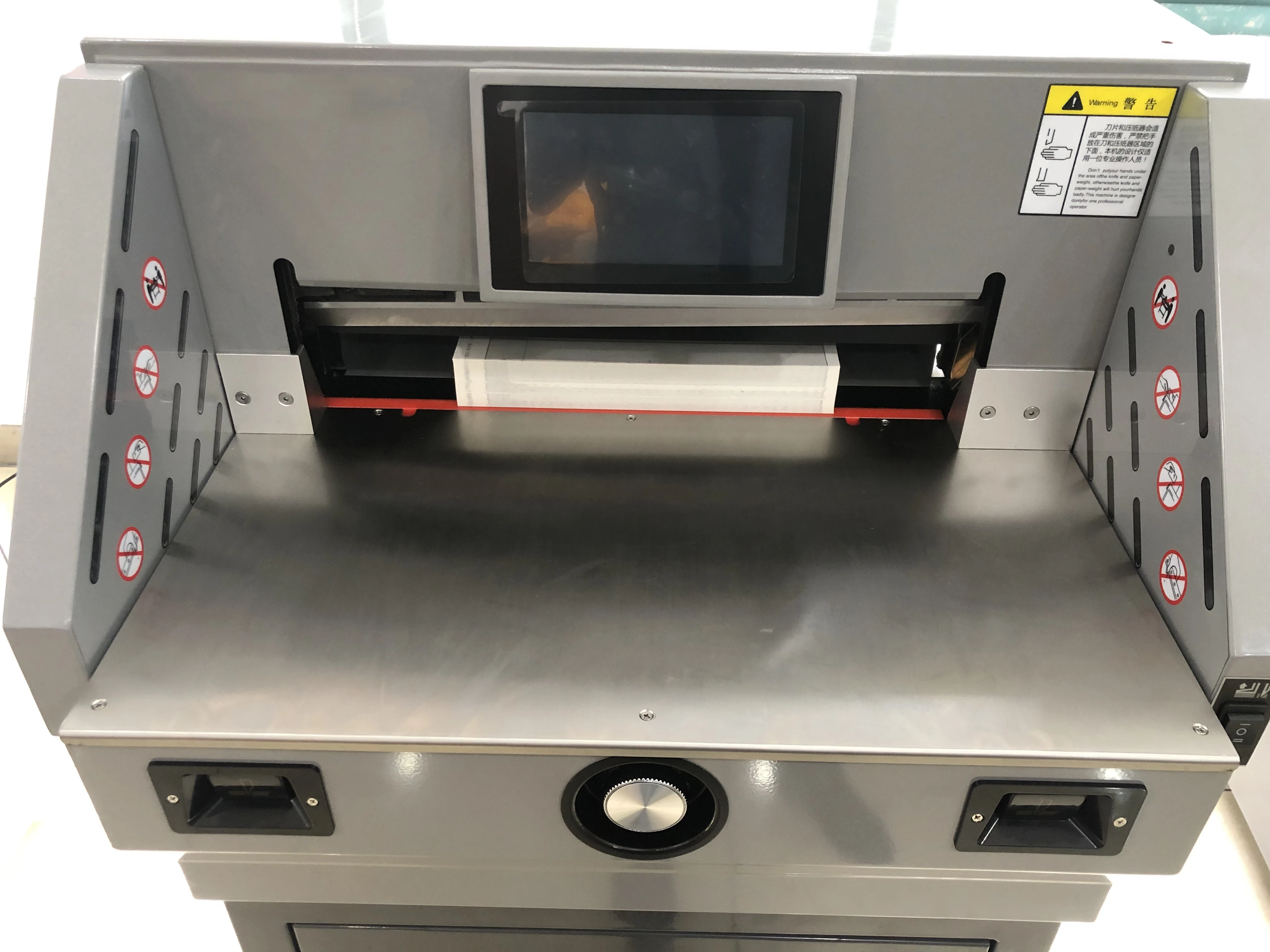 E460T 460 мм a4 a3 Электрический станок для резки бумаги/18 дюймов цифровое управление гильотинная