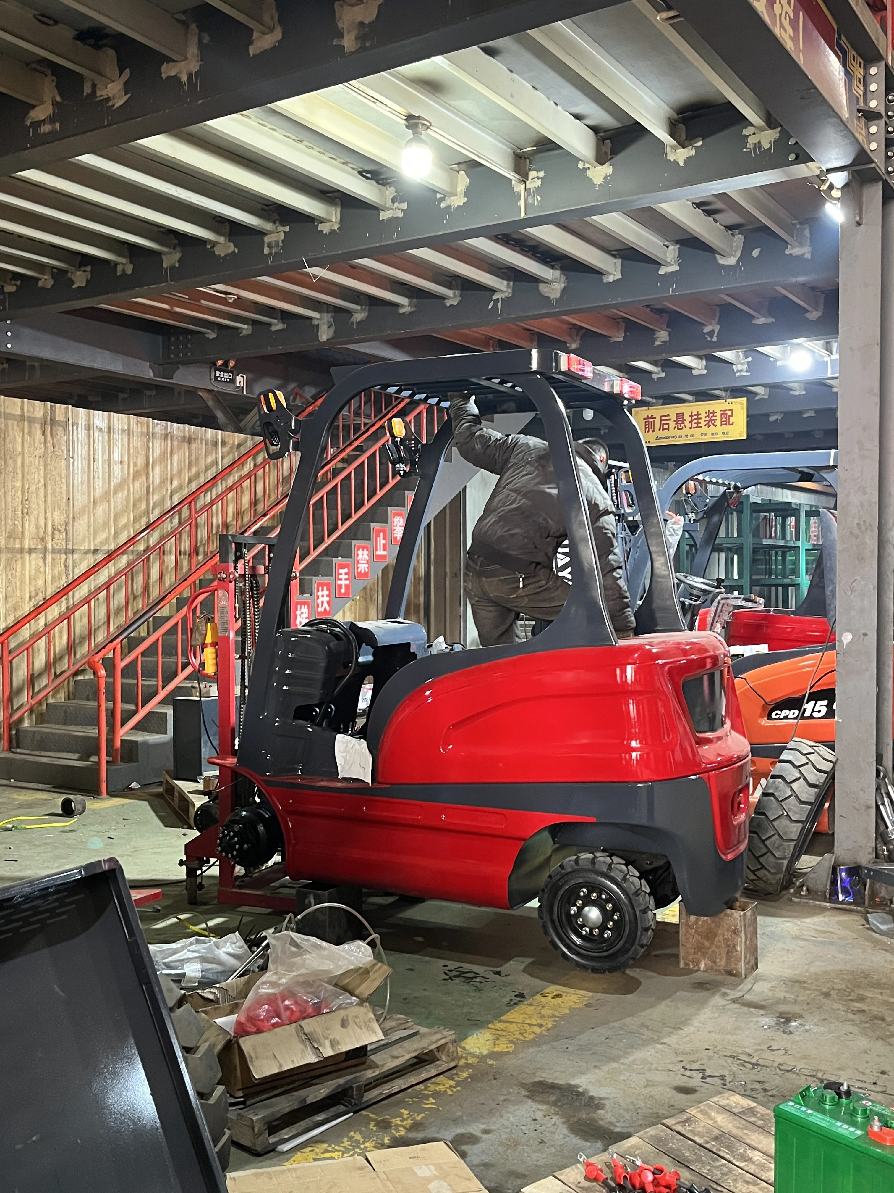 All Terrain 3 Ton 2 Ton New Electric Hydraulic Forklifts Stacker Stand ...