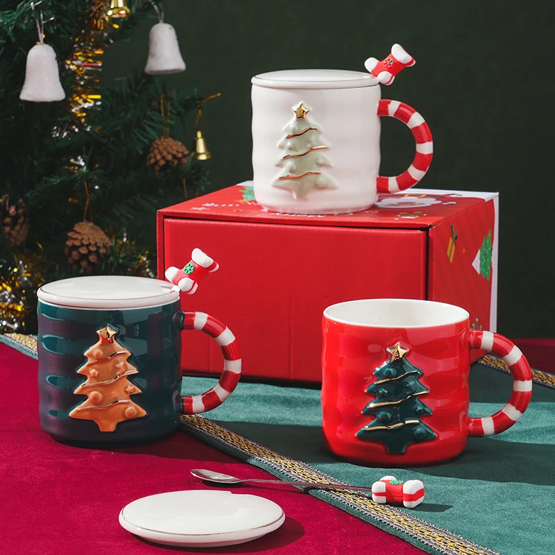 Factory Direct Hot Selling Custom 3D Design Christmas Tree Gift Ceramic Christmas Mug With Gift Box Packing