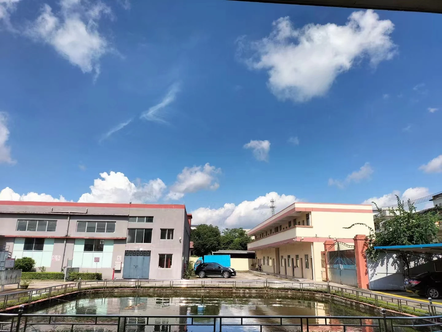 Guangzhou Dsb Automotive Supplies Co., Ltd. 1