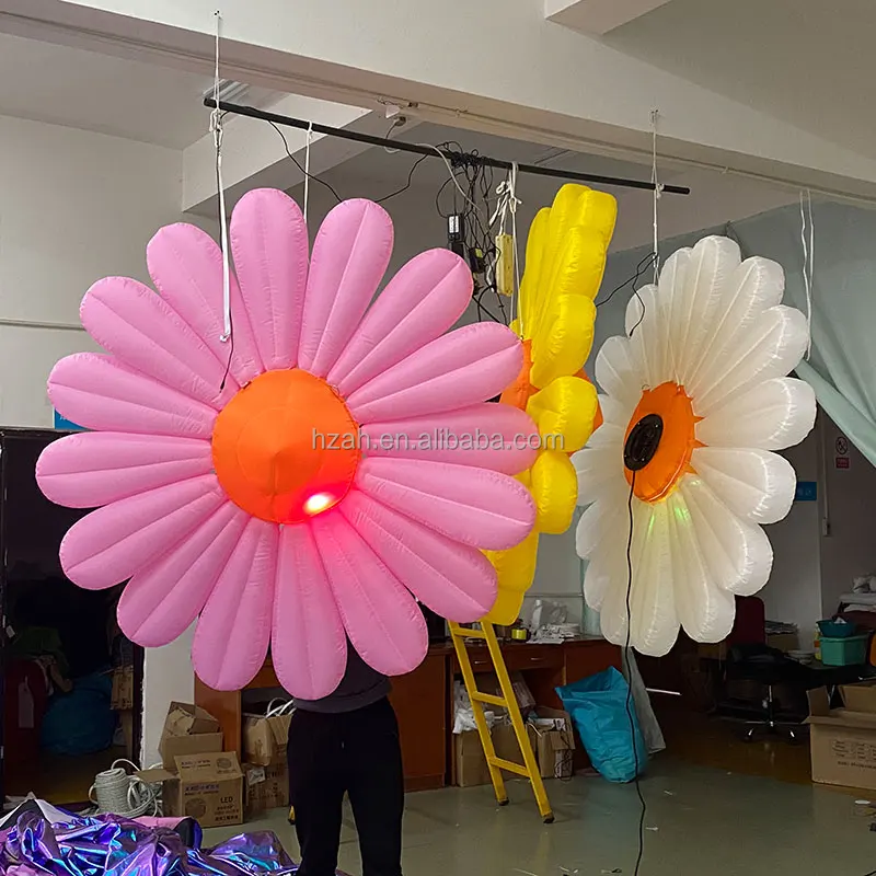 Colorful Daisy LED Inflatable Ceiling Flower for Shopping Mall Decoration
