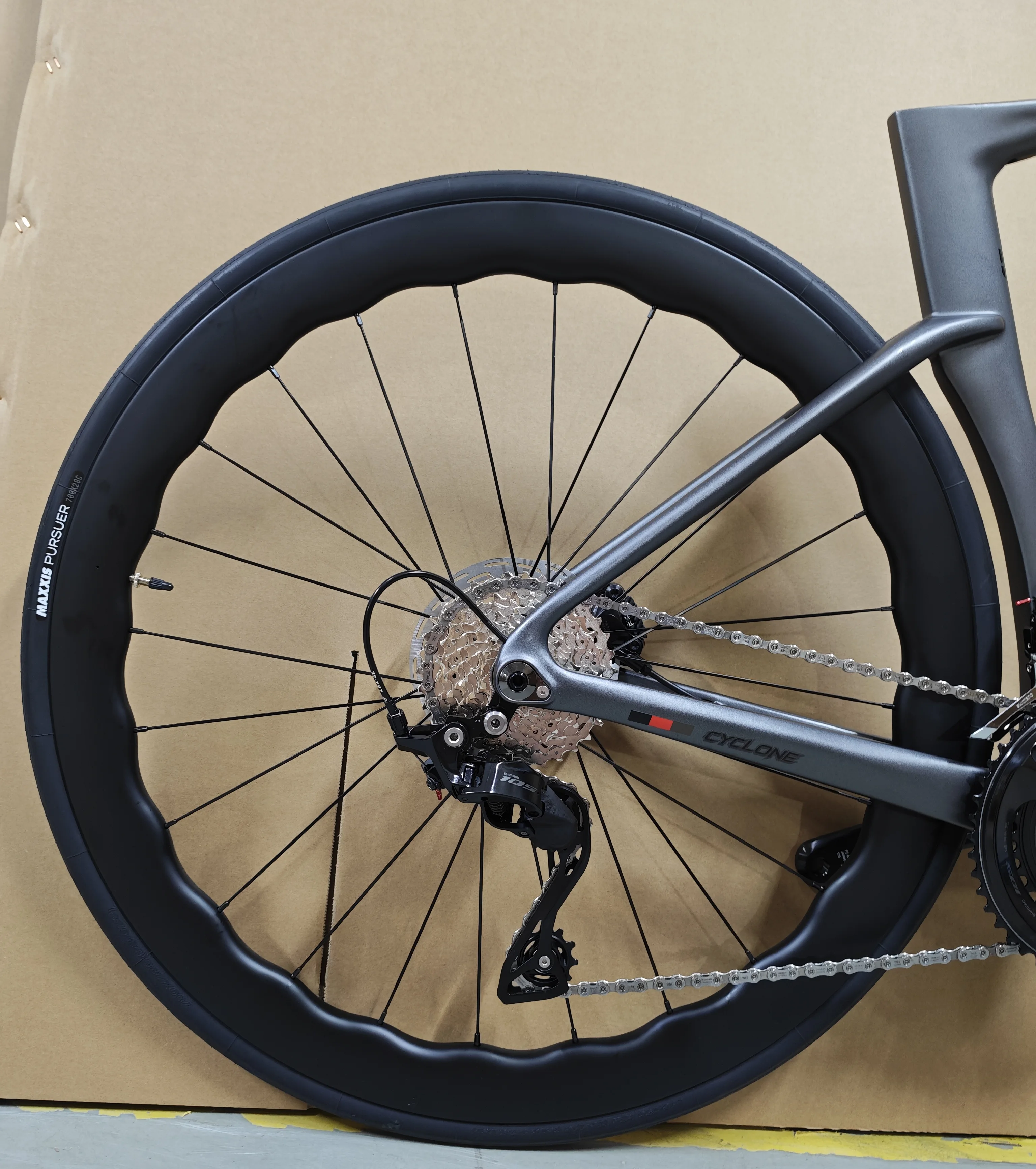 TWITTER CYCLONE レーシングロードバイク 自転車 700c SHIMANO 105