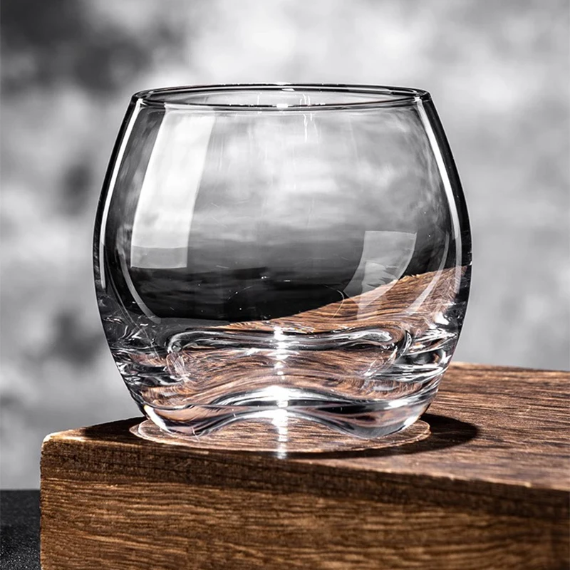 Round Cocktail Glass - Creative Apple Shaped Glassware