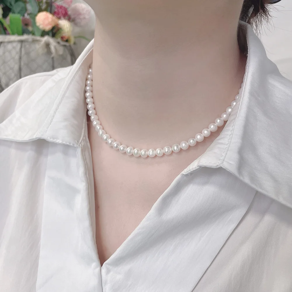 High-End Elegant Baroque Freshwater Pearl Fashion Beaded Necklaces Korean-Style Simple Natural Stacked Clavicle Chain Luxury