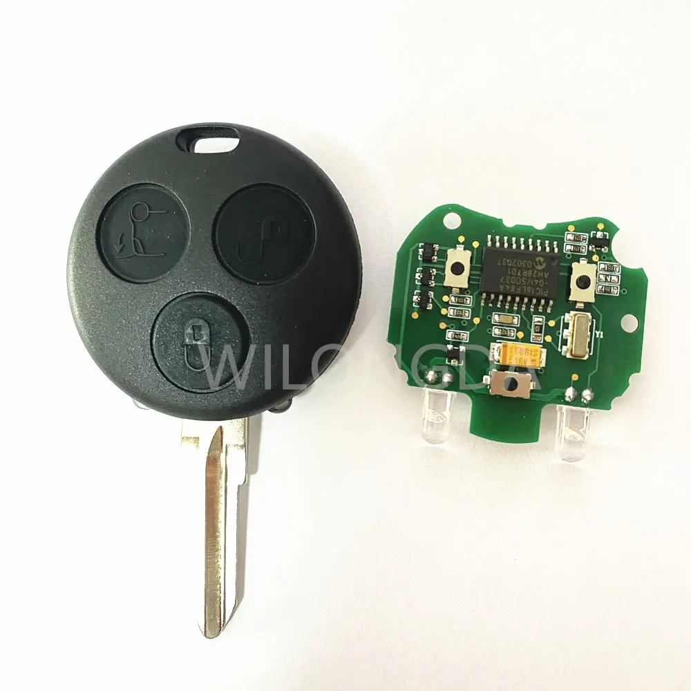Benz smart fortwo 3ボタンキーレス Amazon.com: Keylessbest Replacement for 2012 2013 2014 2015