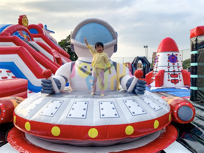 JOYFUL FUN  OEM Factory Inflatable Playground Inflatable Park
