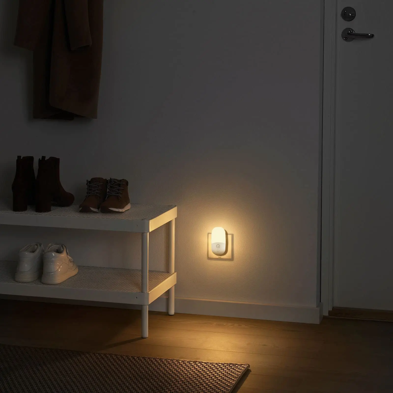 uk plug into wall night lights have motion sensor night lights-43