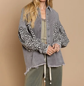 Custom Logo Leopard Patchwork Denim Shirt Jacket Oversized Button Down Distressed Hem Casual Vintage Washed Outerwear Women