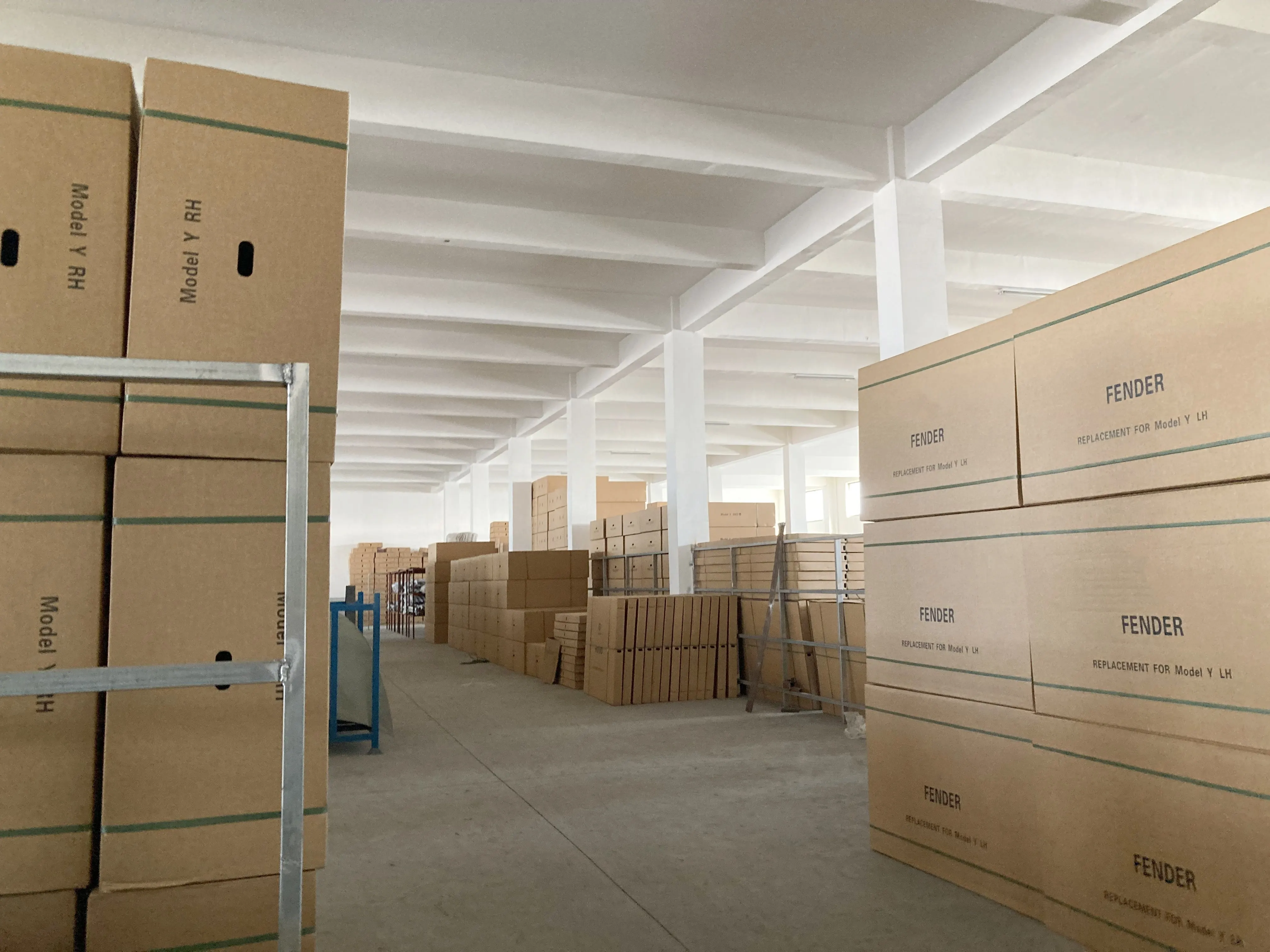 Wholesale Model 3 Car Door Window Trim 108074800i 108074801j