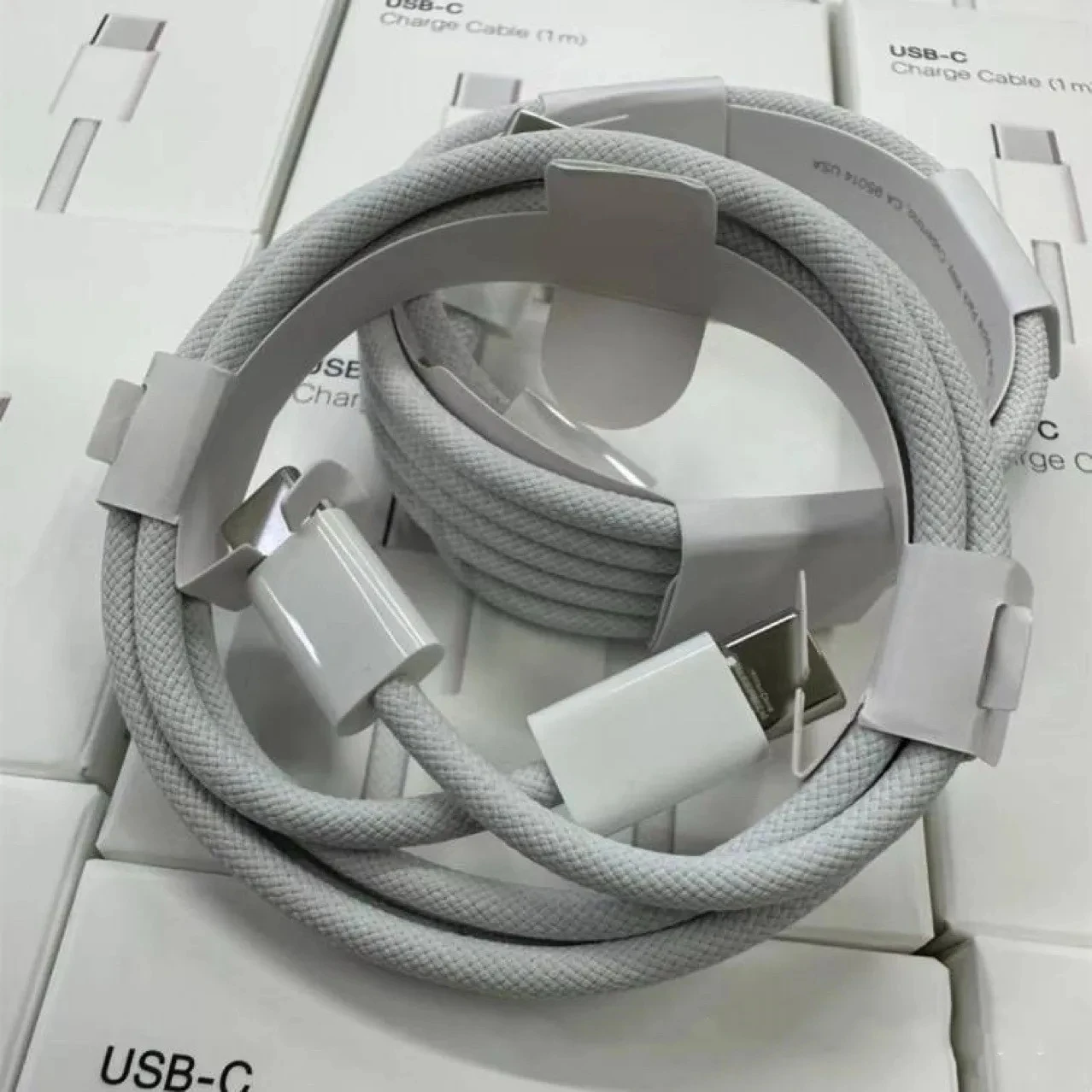 IPhone 16 pro 16pro max 15plus 15 PD 60W USBc高速充電データ