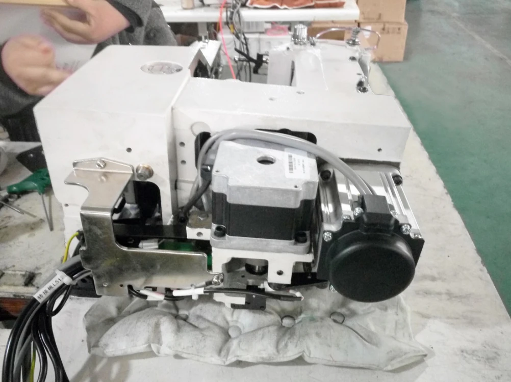 DS-1900 высокая скорость электронная закрепочная швейная машина