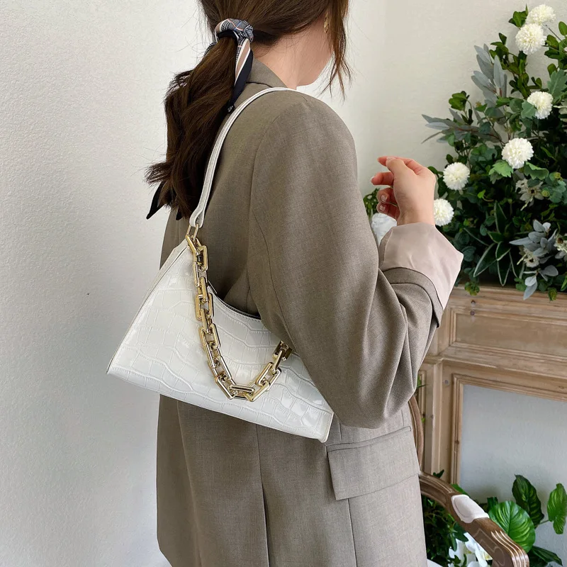 Wholesale Minimalist Design Fluffy Warmer Faux Fur Tote Bag For Women Purse Handbag Plushy Soft Shoulder Bags