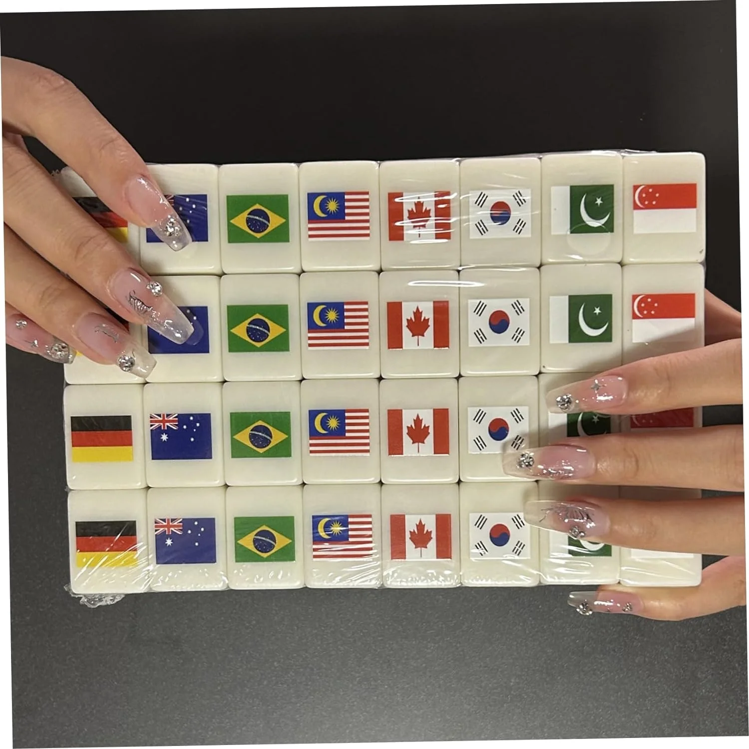 Seaside Escape Game Blocks Mahjong Sets With 65 Tiles 30mm Flag and Tianzhi Pattern  for Spring Picnic Party Gift.