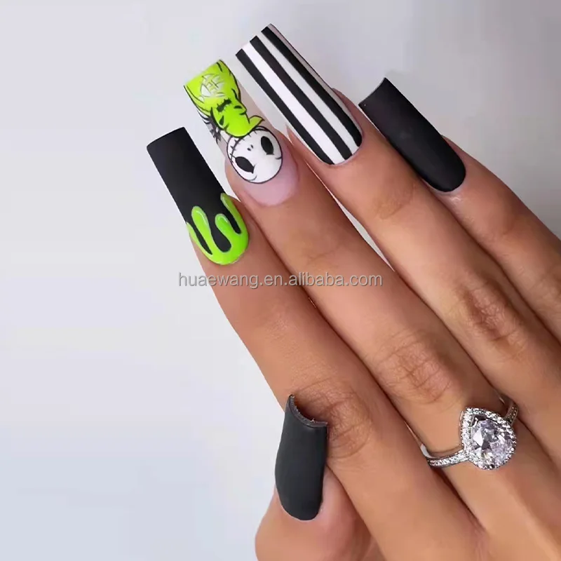 matte black acrylic nails