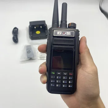 5000km 4G poc Long Range Sim Card Gps Network Ce Certificate Smart Mobile Radio Walkie Talkie