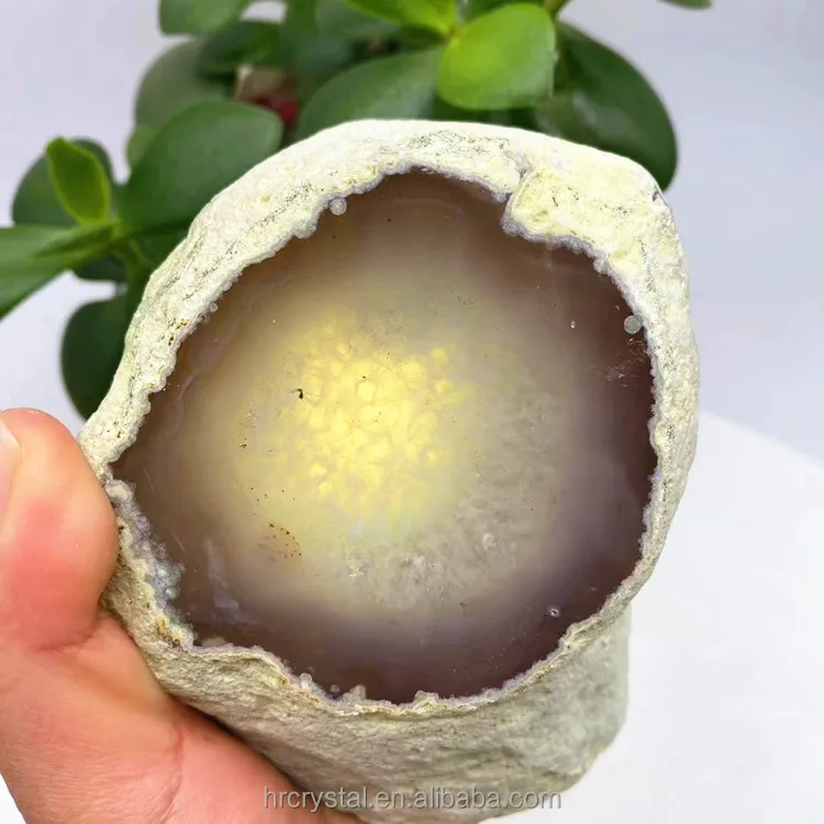 Healing Crystals Natural Water Bladder Enhydro Agate Stone Crystal Rough Stone for Souvenir