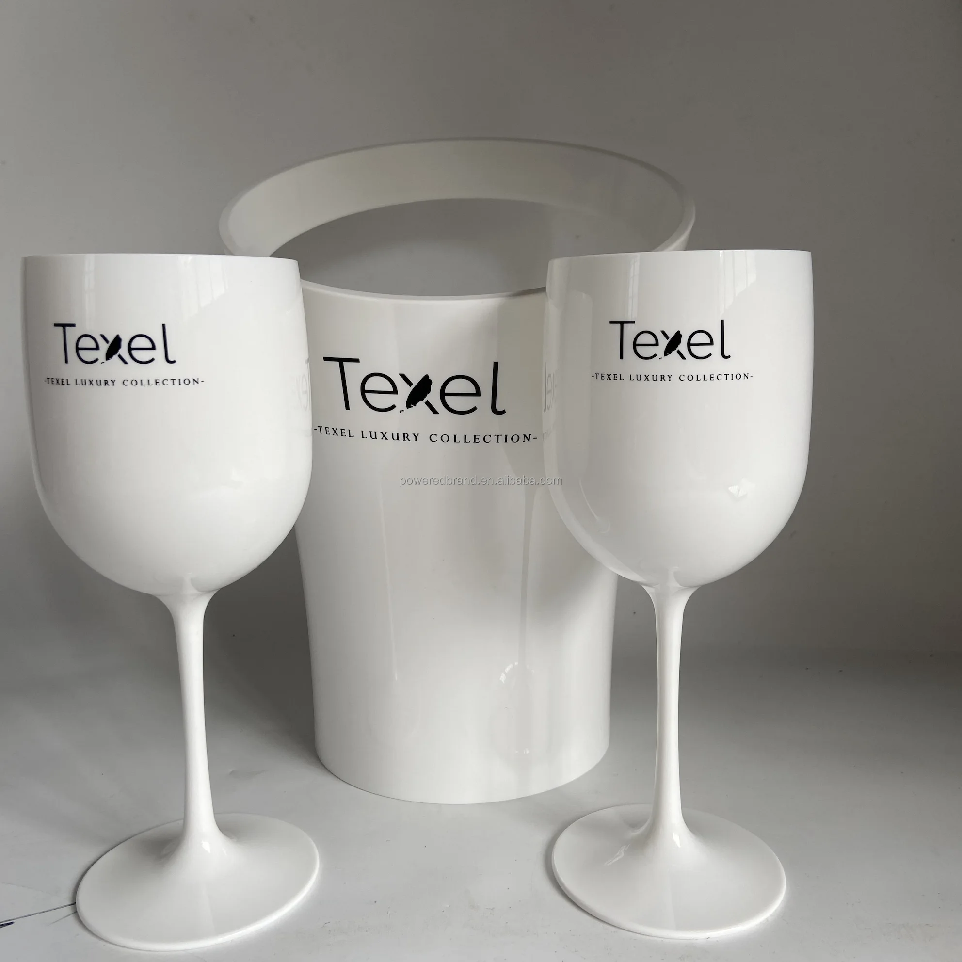 Novelty Design Disposable Plastic Wine Champagne Cocktail Martini Glasses  Unbreakable Acrylic Tulip Flute for Wedding Parties