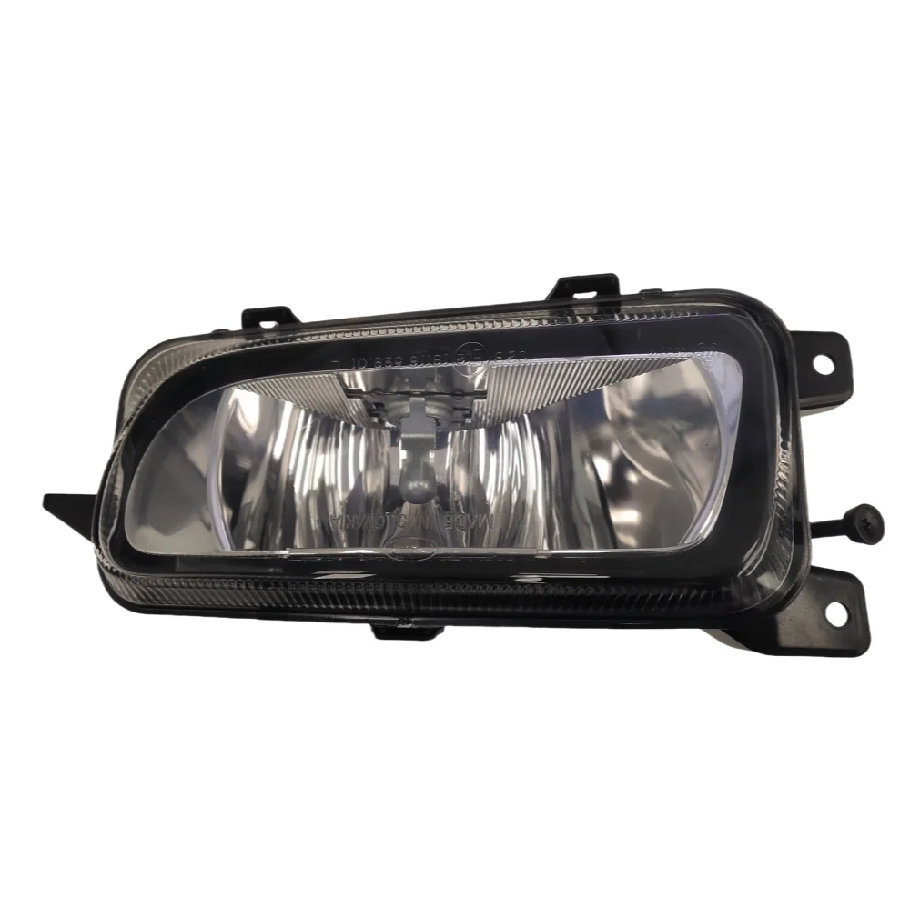 LED Fog Lamp for Benz ACTROS MP3 Heavy Duty Truck 9438200056 & 9438200156 Truck Light Systems