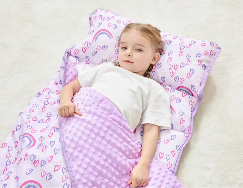 Hyvä suunnittelu, kuumassa myynnissä vauvanalkuun nukkumismatto tyynyne ja viltin kanssa, erityisen suuri rullattava nukkumismatto, unipussi, nukkumispeite