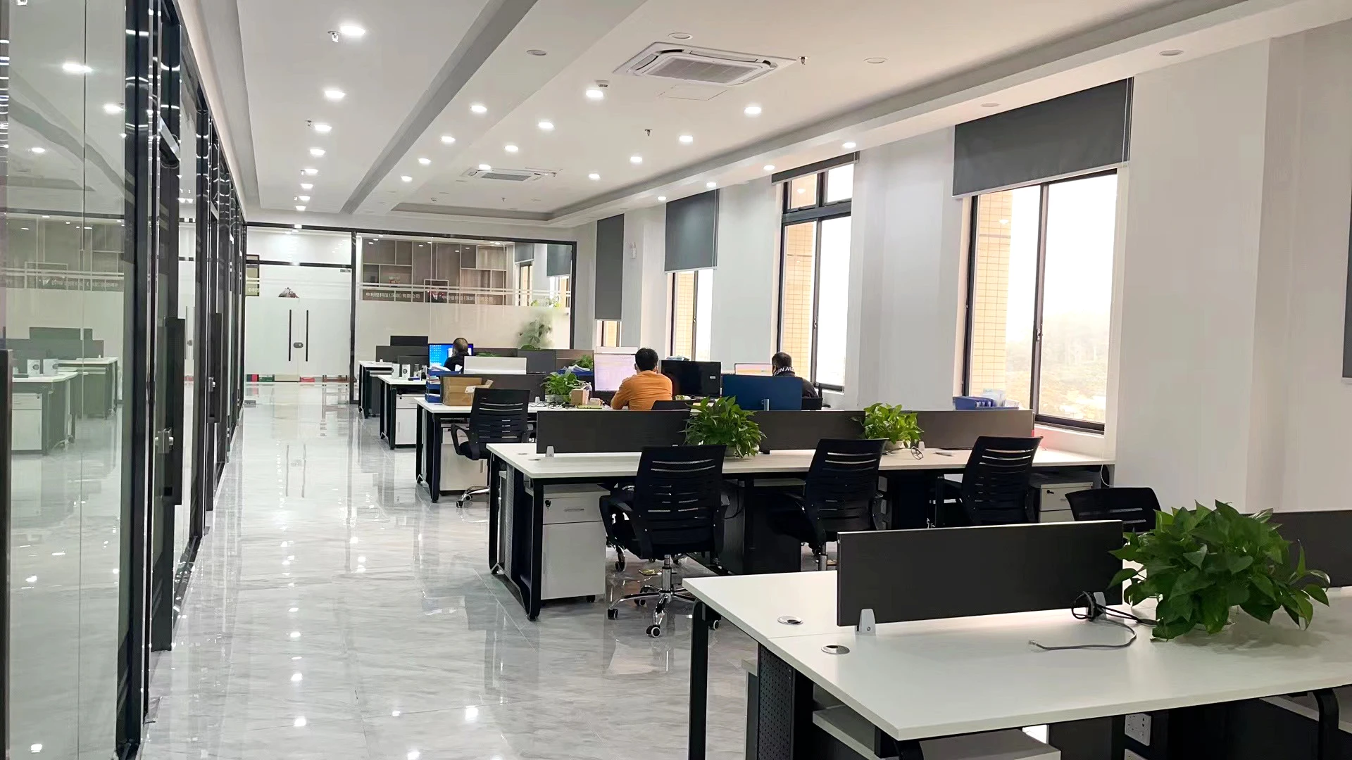 Shenzhen BQKK Technology Co., LTD. 2