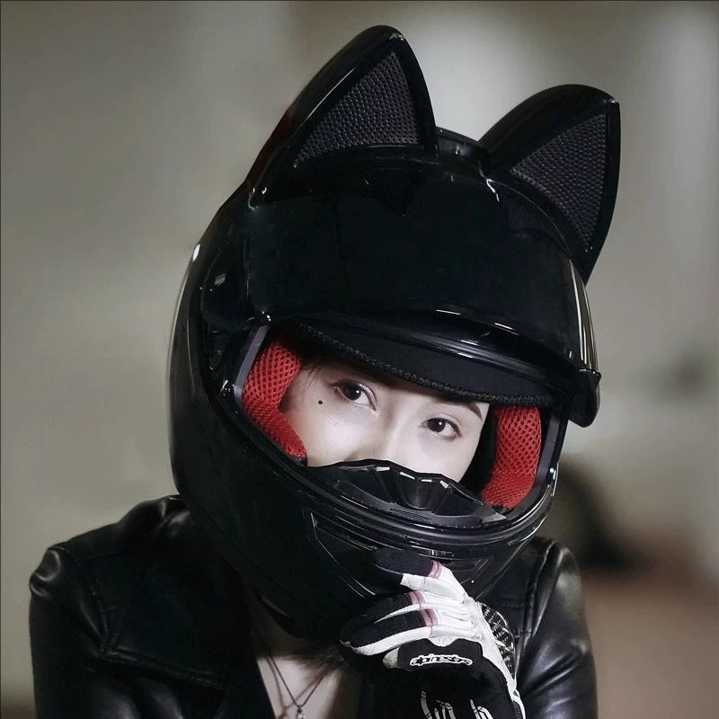 Cat Ear Full Face Helmet For Women Lightweight ABS Cat Ear