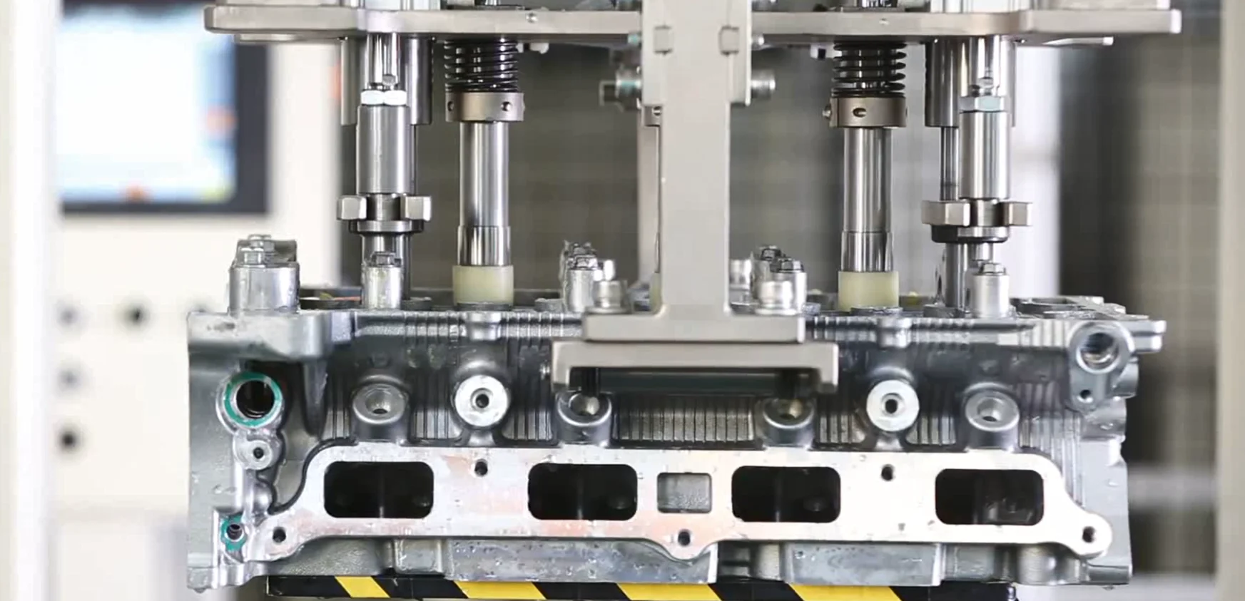 Gantry Robot Loading & Unloading Robotic Cleaning Machine Shimada Big Bird Cleaning Machine CH details