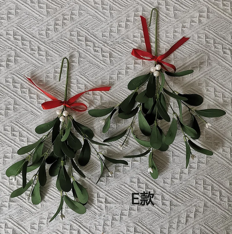 Decorazione di Vischio Natalizio, Vischio Natalizio Artificiale da Appendere da 23 Cm con Bacche, Foglie Verdi di Simulazione, Plettri di Vischio per Albero di Natale, Camino, Scale,(4 Pezzi Rossi