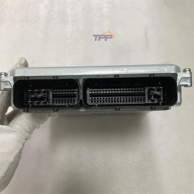 Excavator Spare Parts 24V Controller ECU 8-98126068-2 1047