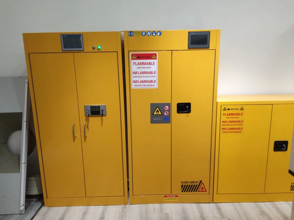 Lab furniture Industry Full steel Chemical Storage Yellow Blue CE Safety Flammable Cabinet