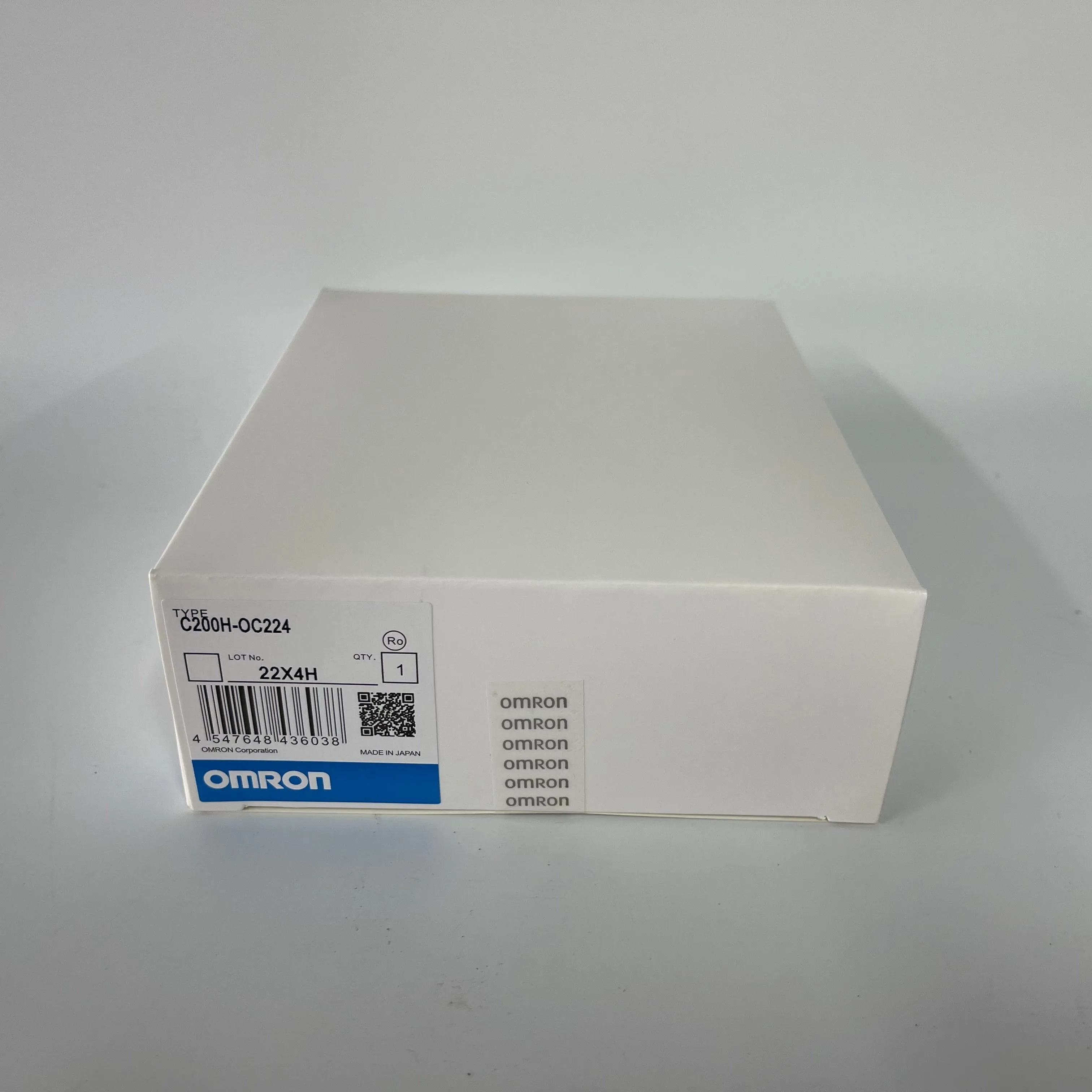 Omron Programmable Controller Output Module C200H-OC224